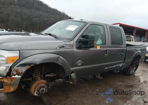 2011 Ford F-250 Lariat z USA, uszkodzony, nr VIN 1FT7W2BT5BEC38769